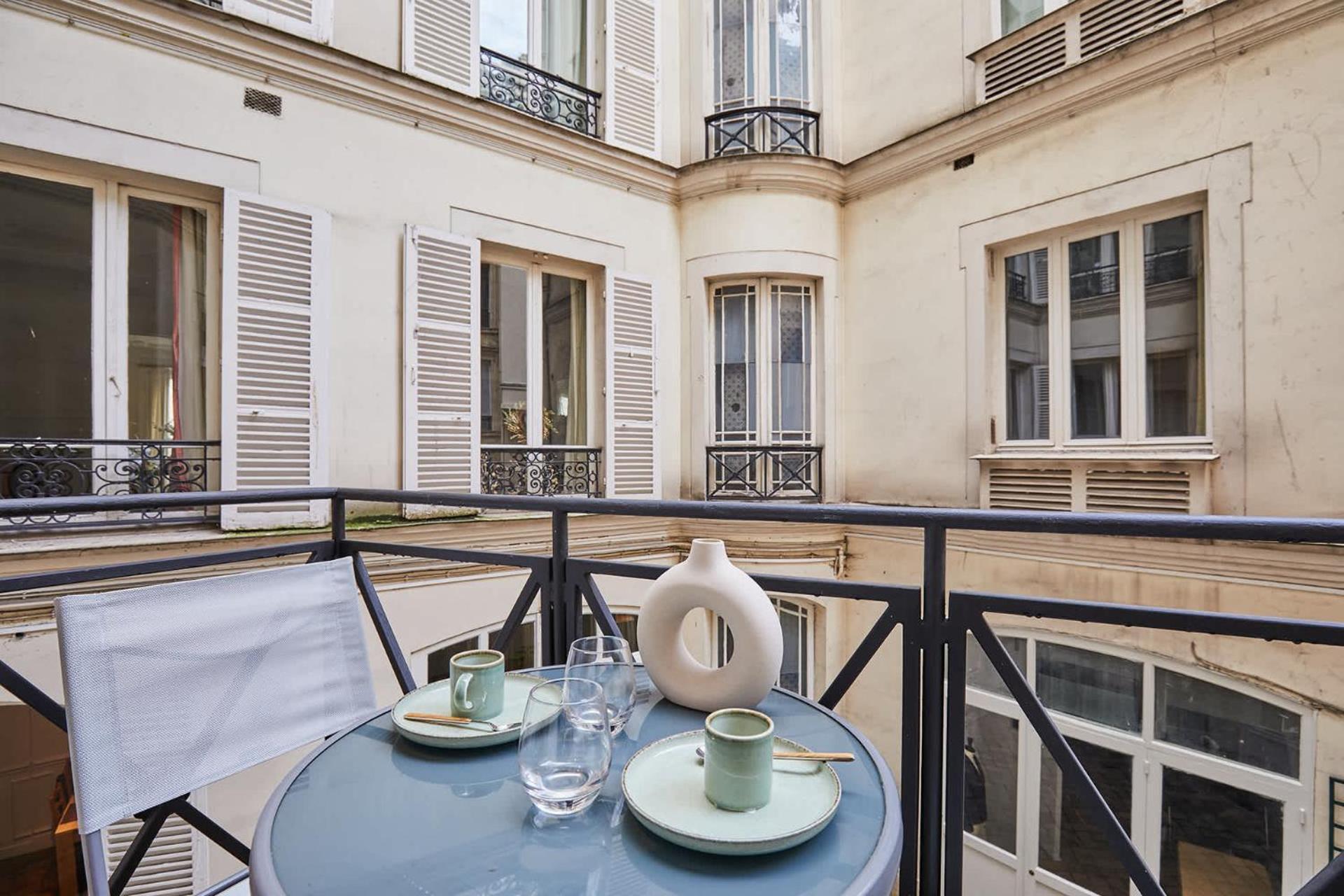 Sublim 1bdr Ac Arc De Triomphe Champs Elysees By Prestige